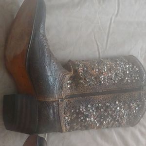 Frye embellished boots cowboy